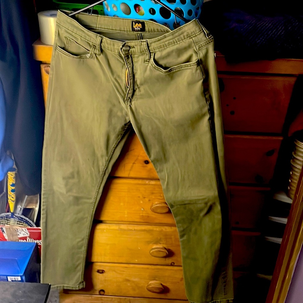 Young men Lee Dungarees slim fit. Used three times.